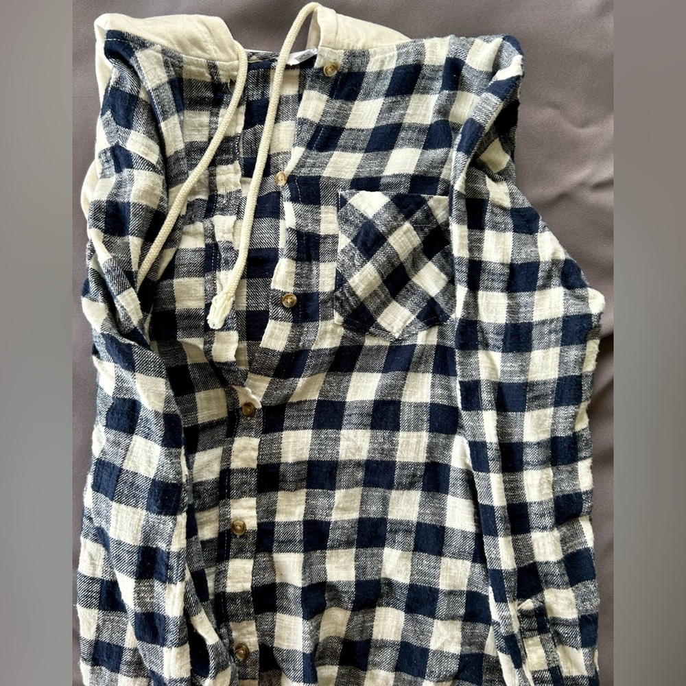 Women’s hooded flannel